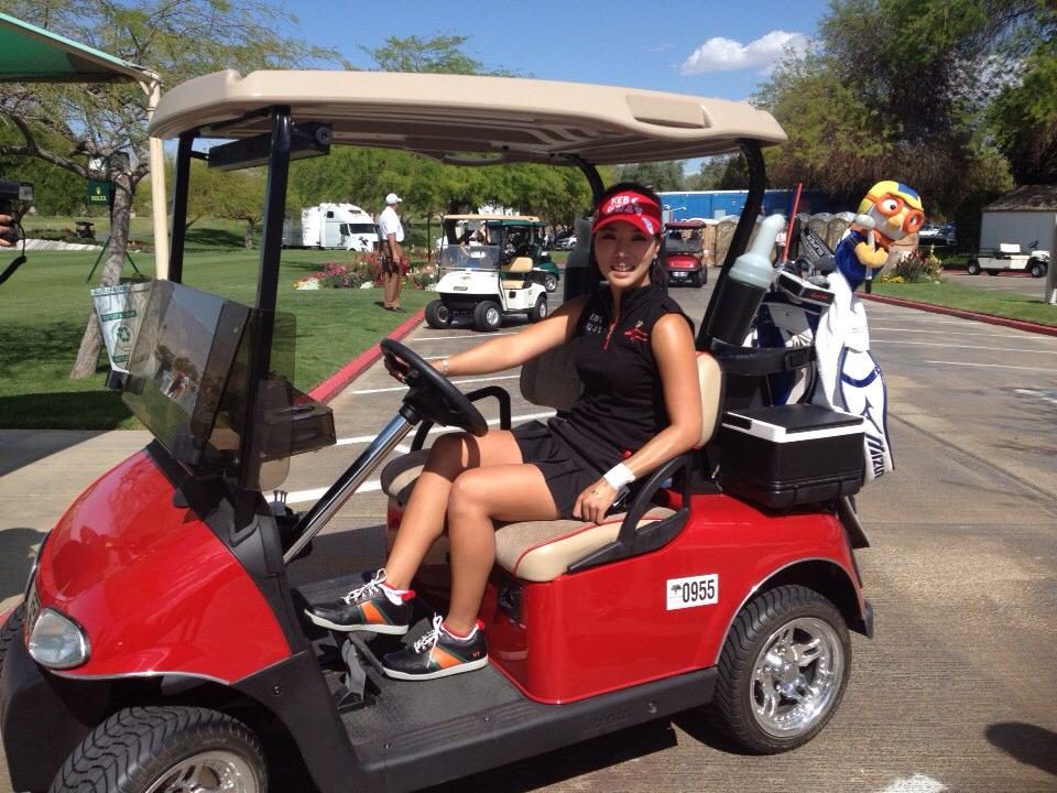 박희영 프로 — 카트 위 뽀로로 헤드커버